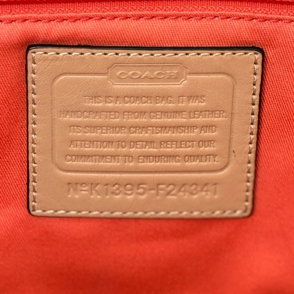 COACH Park Metro B4 Coral Leather Tote Handbag 24341 - Picture 11 of 16